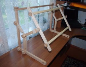 Embroidery Stand Oriole1