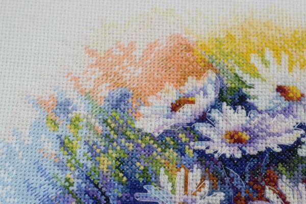 Buy Cross stitch kit - Watercolor daisies-AH-054_1