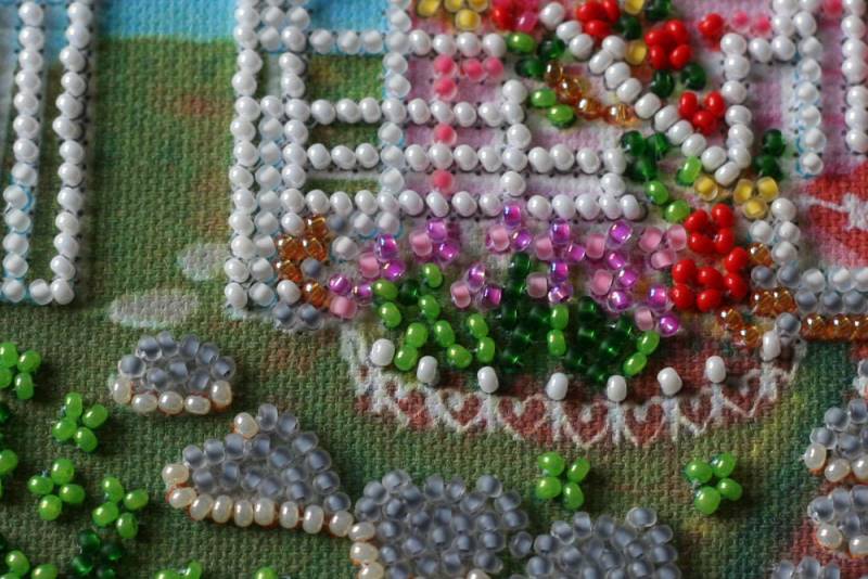Buy Midi Bead embroidery kit - Where love lives-AMB-013_2