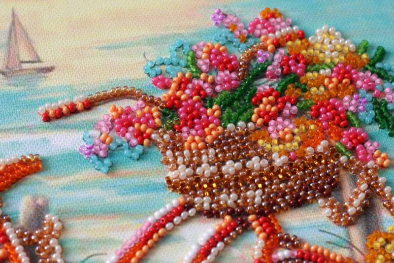 Buy Midi Bead embroidery kit - At the edge of azure-AMB-014_2