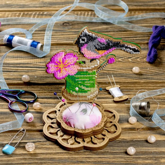 Buy Bead embroidery kit with a plywood base - FLK-477