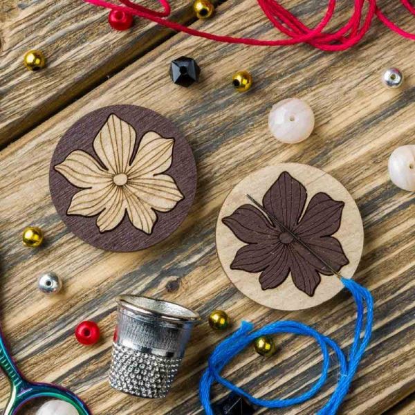 Buy Magnetic needle holder wooden - FLMH-004(W)