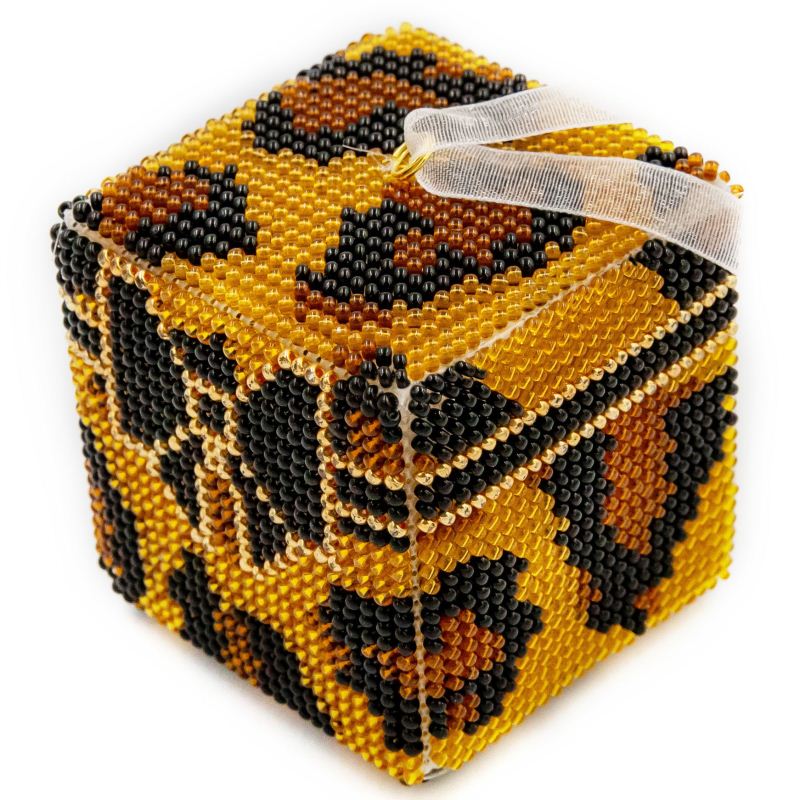 Buy Bead embroidery kit with a plastic base - Cube