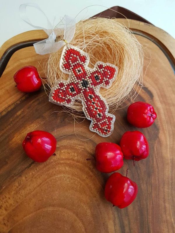 Buy Bead embroidery kit with a plastic base - Cross