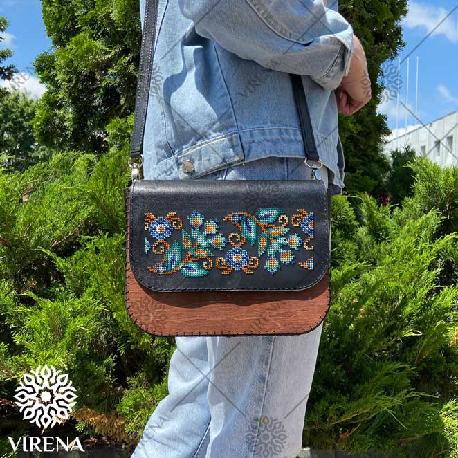 Buy Rectangular Leather bag with wooden insert for embroidery - VBG_504-VBG_504_2