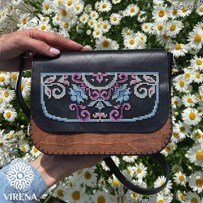 Buy Rectangular Leather bag with wooden insert for embroidery - VBG_507-VBG_507_1